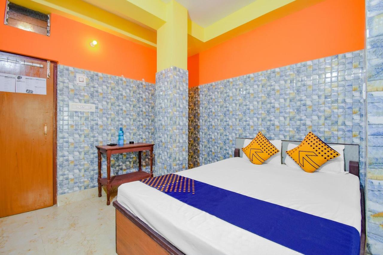 Spot On 74542 Aarav Hotel Jādabpur Dış mekan fotoğraf